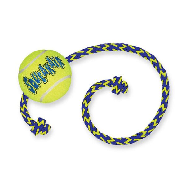 KONG AirDog Squeaker Hundeball med Tau Medium